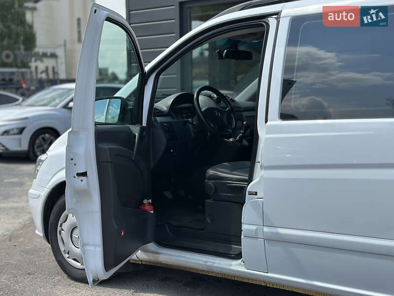 Mercedes-Benz Vito 2011