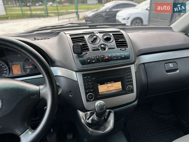 Mercedes-Benz Vito 2011