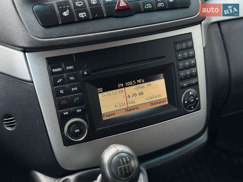 Mercedes-Benz Vito 2011