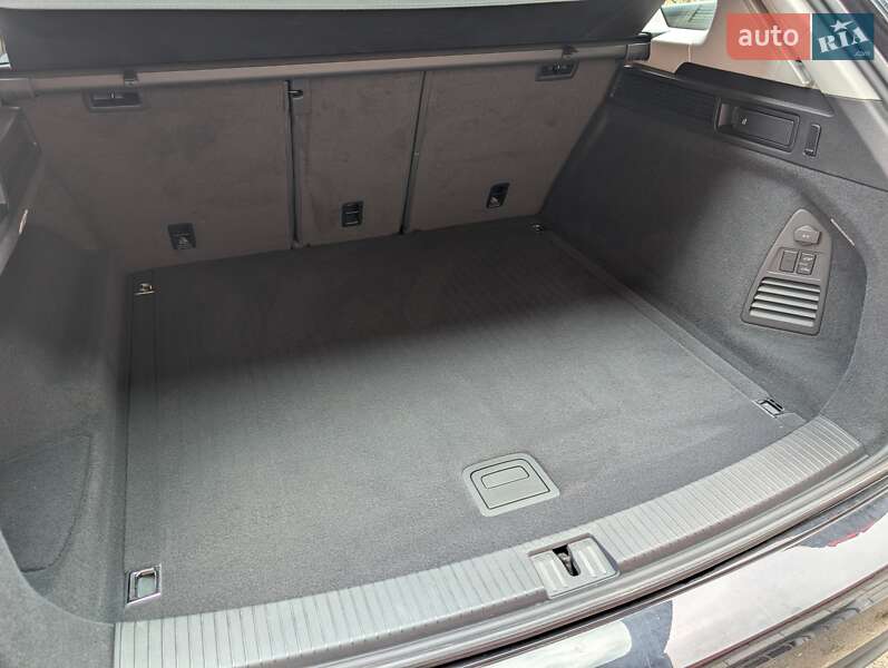 Volkswagen Touareg 2021