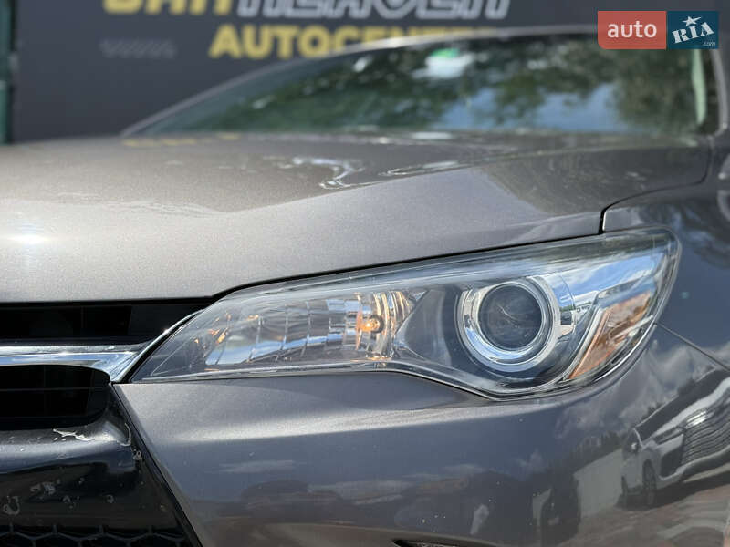Toyota Camry 2016