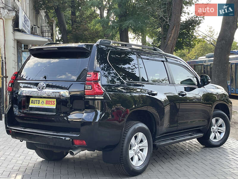 Toyota Land Cruiser Prado 2017