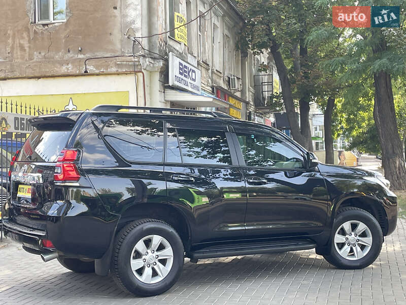 Toyota Land Cruiser Prado 2017