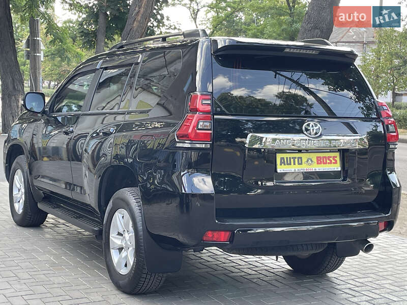 Toyota Land Cruiser Prado 2017