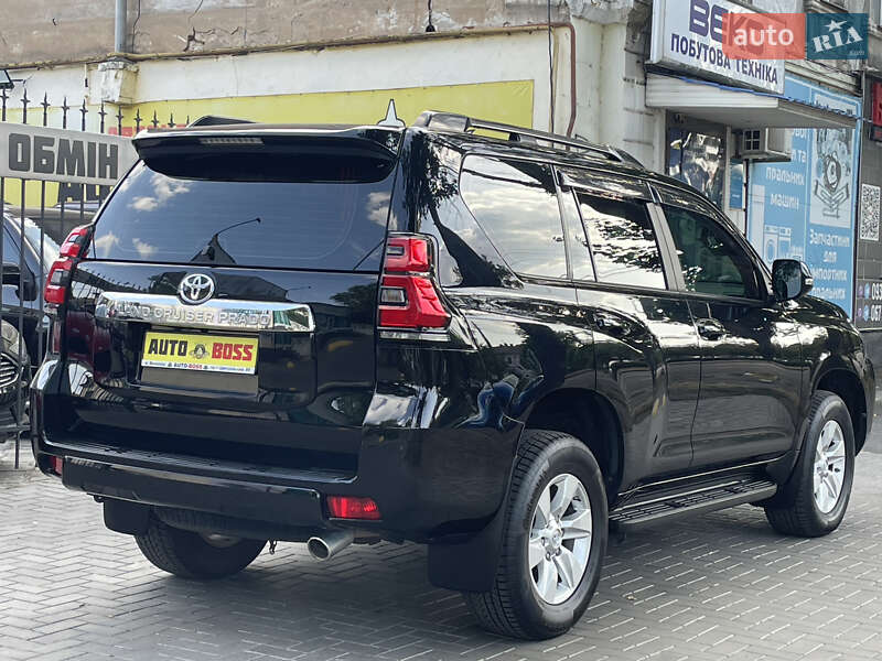 Toyota Land Cruiser Prado 2017