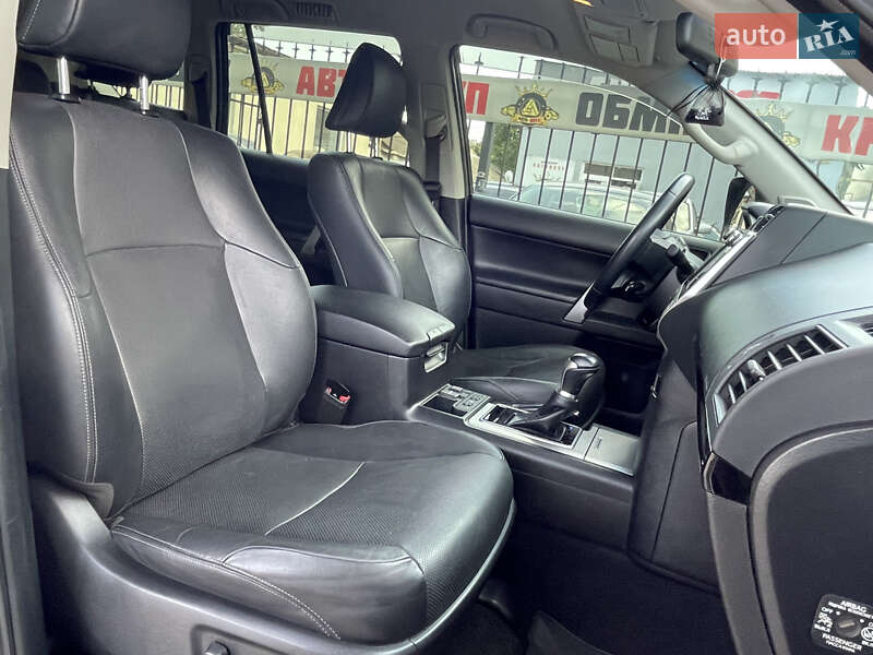 Toyota Land Cruiser Prado 2017