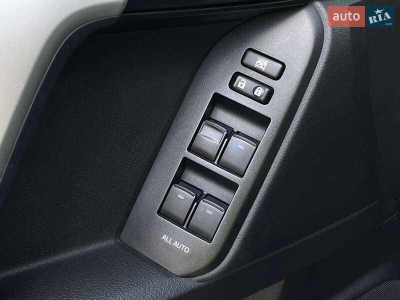 Toyota Land Cruiser Prado 2017