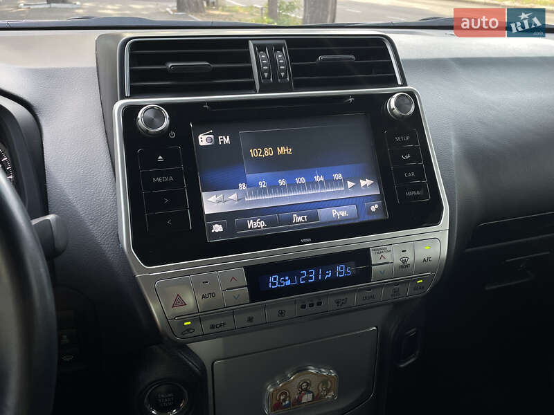 Toyota Land Cruiser Prado 2017