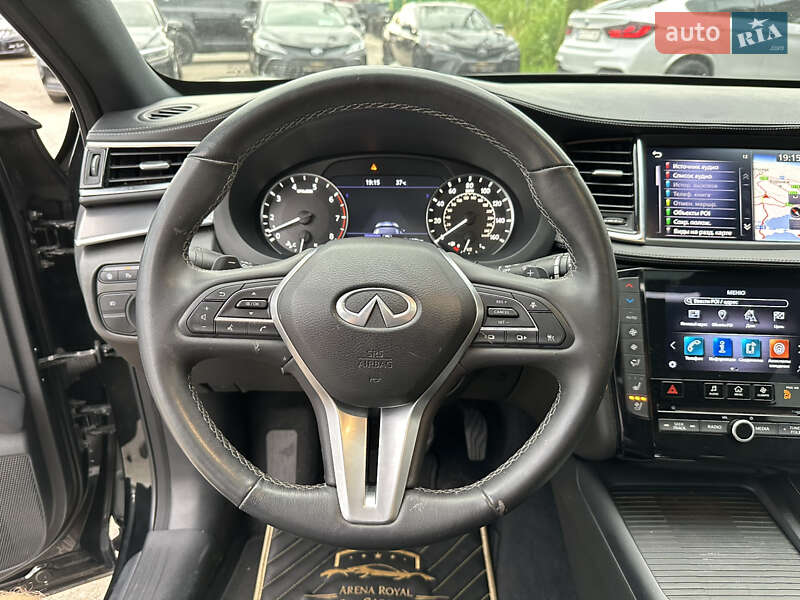 Infiniti-0