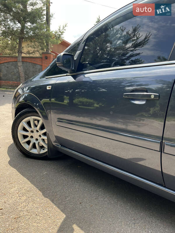 Opel Zafira 2007