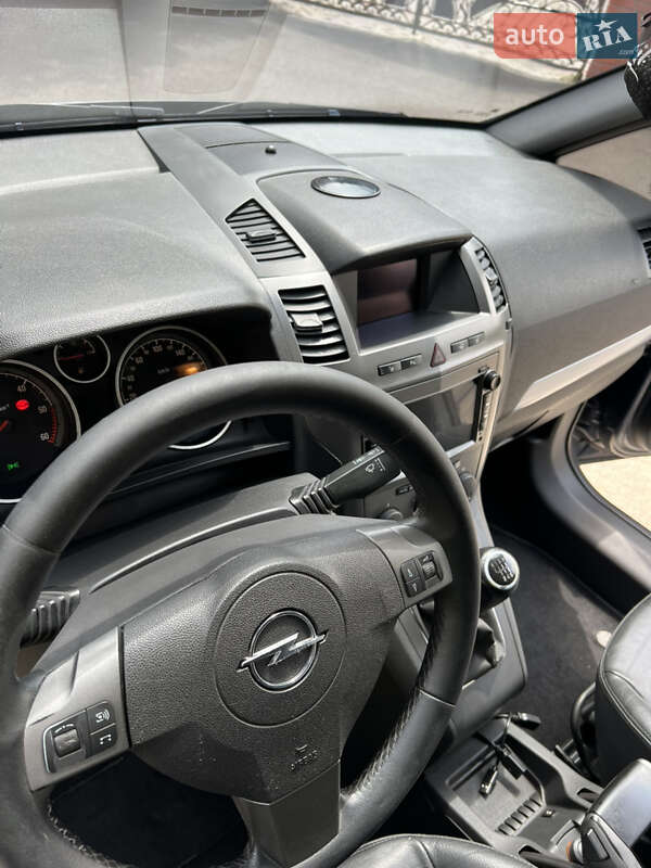 Opel Zafira 2007