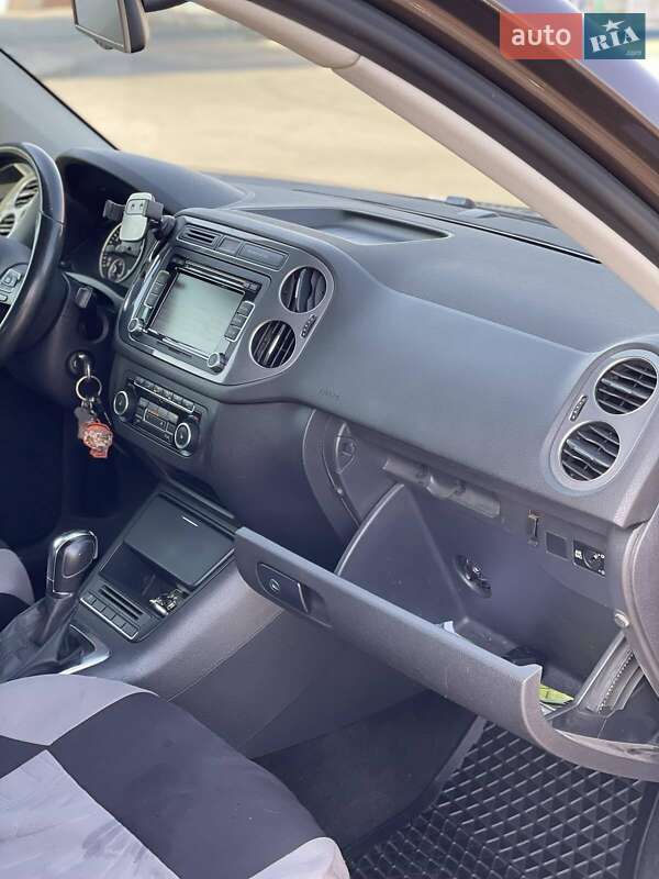 Volkswagen Tiguan 2011