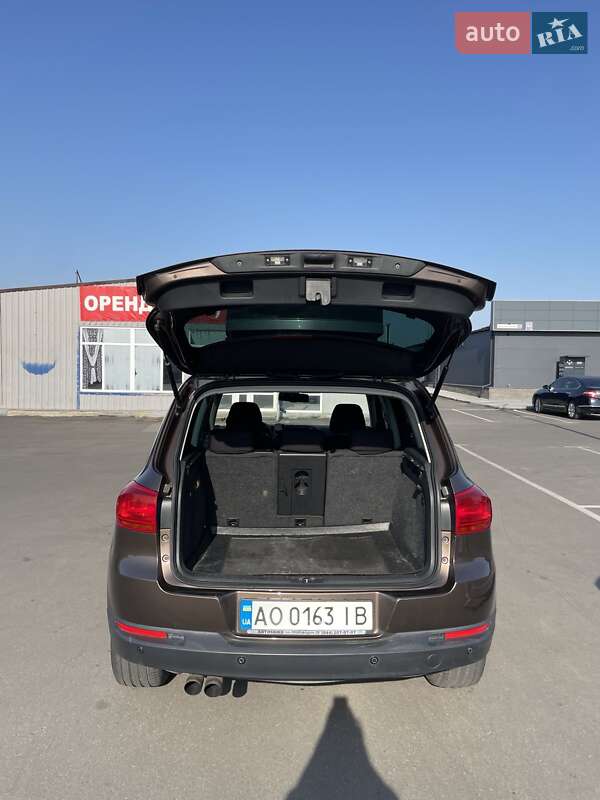 Volkswagen Tiguan 2011