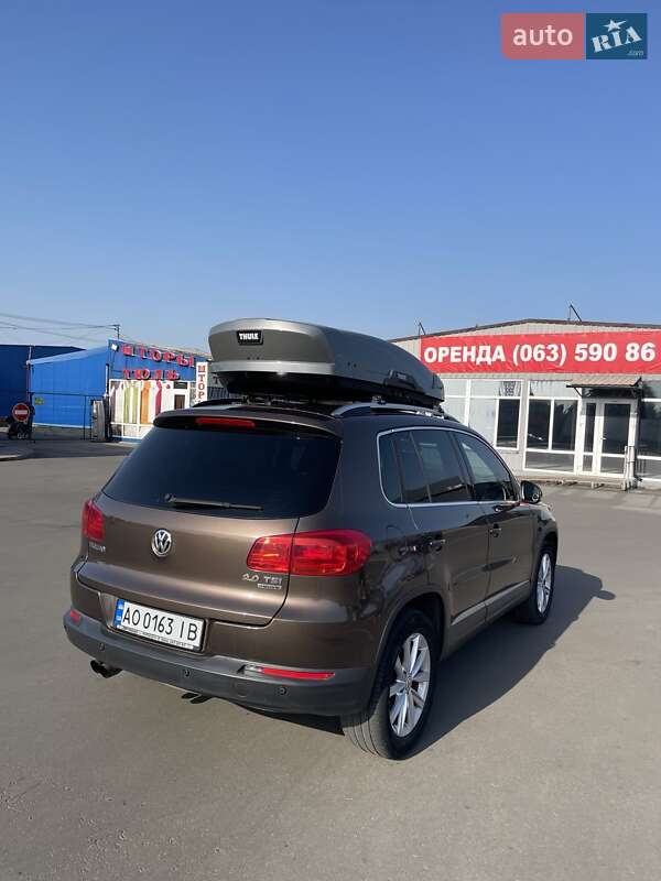 Volkswagen Tiguan 2011