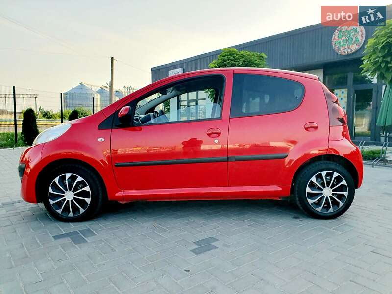 Peugeot 107 2013