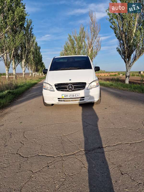 Mercedes-Benz Vito 2012