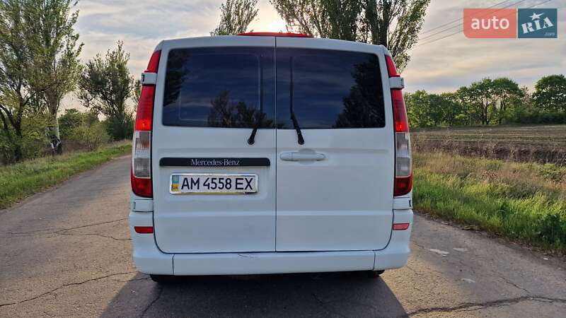 Mercedes-Benz Vito 2012