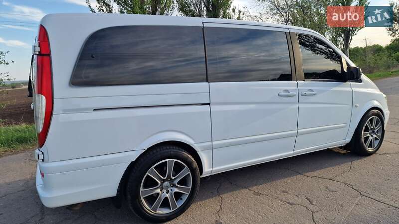 Mercedes-Benz Vito 2012