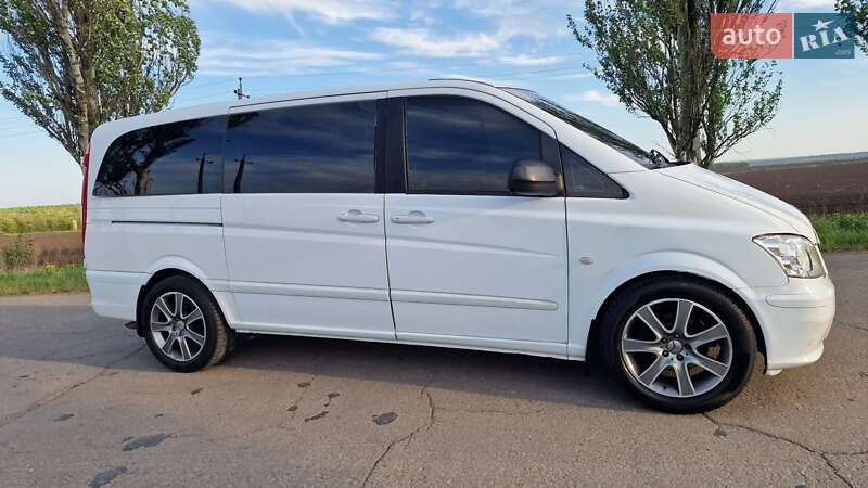 Mercedes-Benz Vito 2012