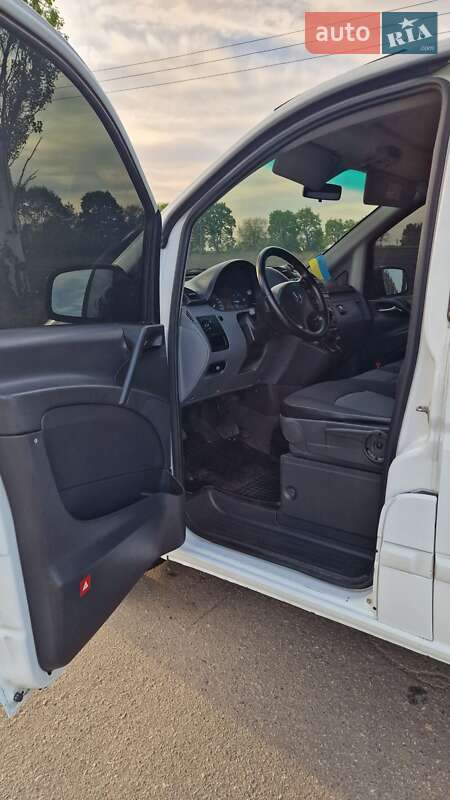 Mercedes-Benz Vito 2012