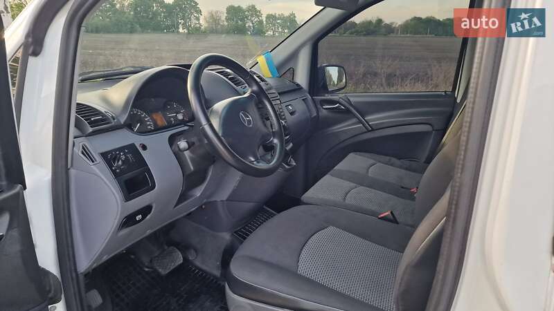 Mercedes-Benz Vito 2012