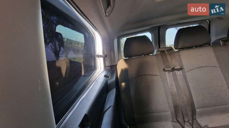 Mercedes-Benz Vito 2012