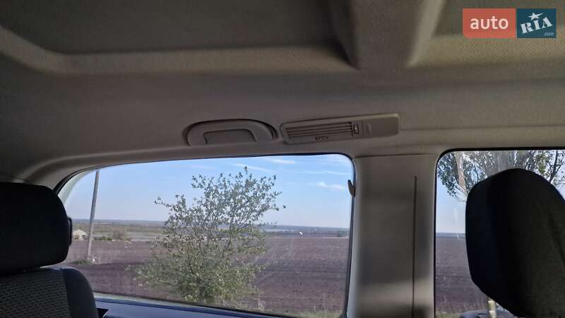 Mercedes-Benz Vito 2012