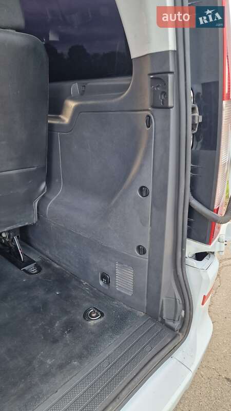 Mercedes-Benz Vito 2012