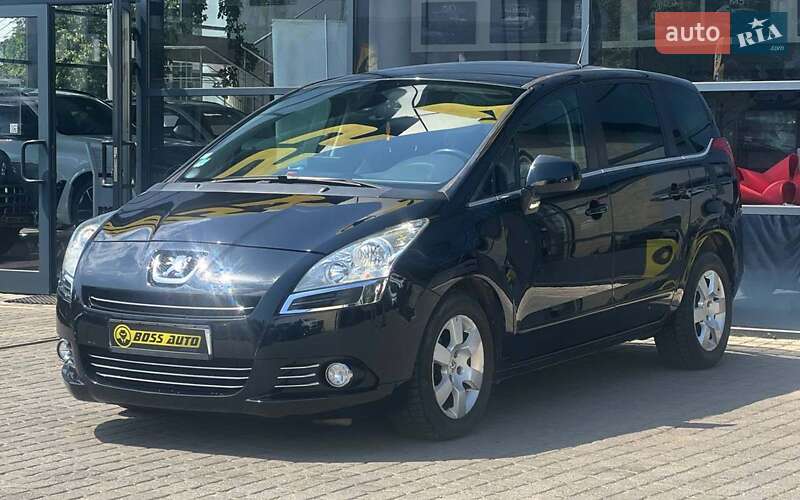 Peugeot 5008 2012