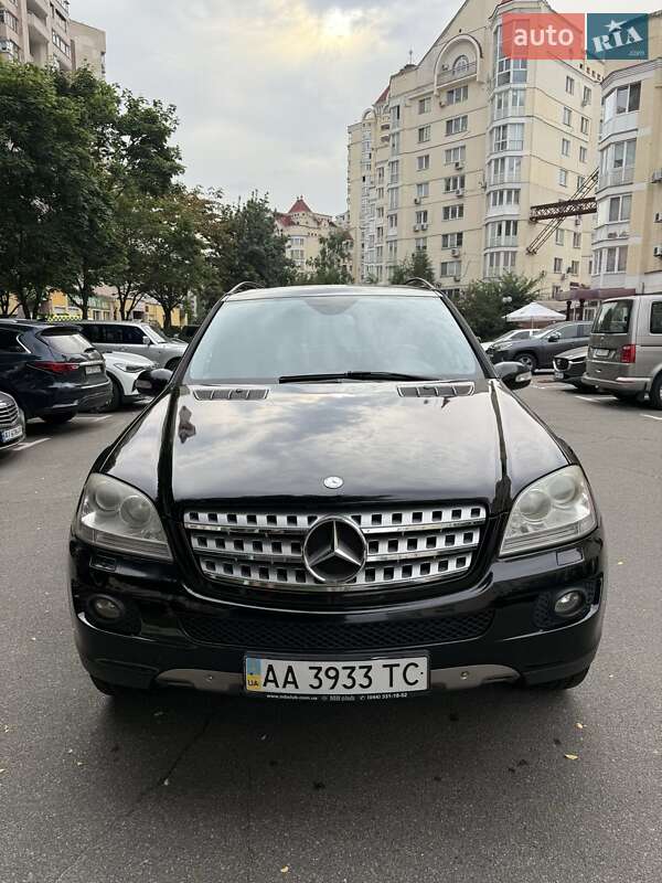 Mercedes-Benz M-Class 2007