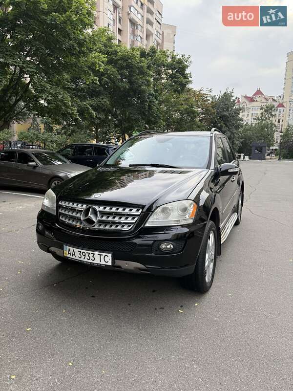 Mercedes-Benz M-Class 2007