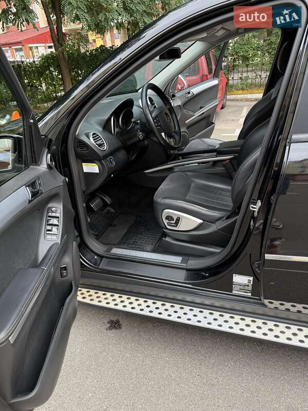 Mercedes-Benz M-Class 2007