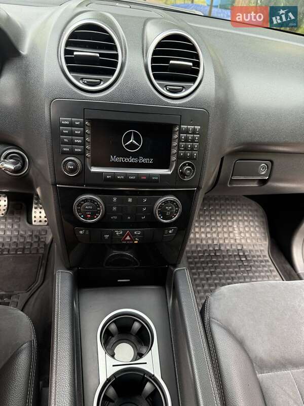 Mercedes-Benz M-Class 2007