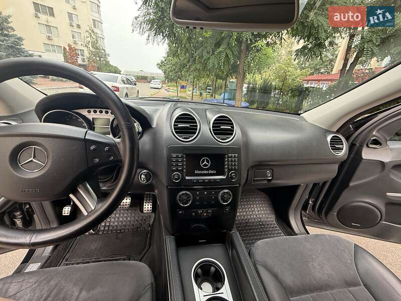 Mercedes-Benz M-Class 2007