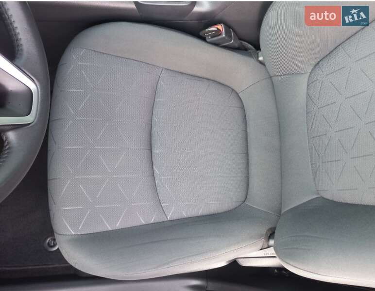 Toyota RAV4 2021
