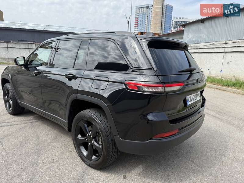 Jeep Grand Cherokee 2022