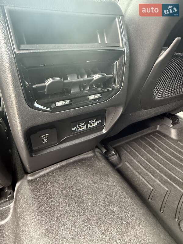 Jeep Grand Cherokee 2022