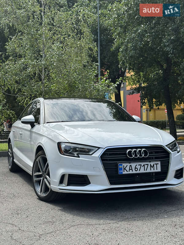 Audi-5