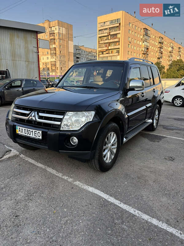 Mitsubishi Pajero Wagon 2007