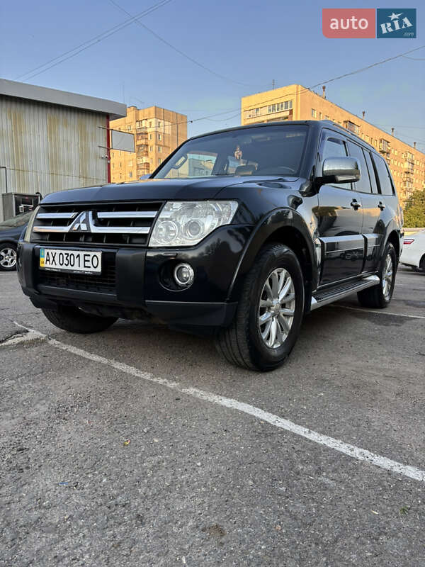 Mitsubishi Pajero Wagon 2007