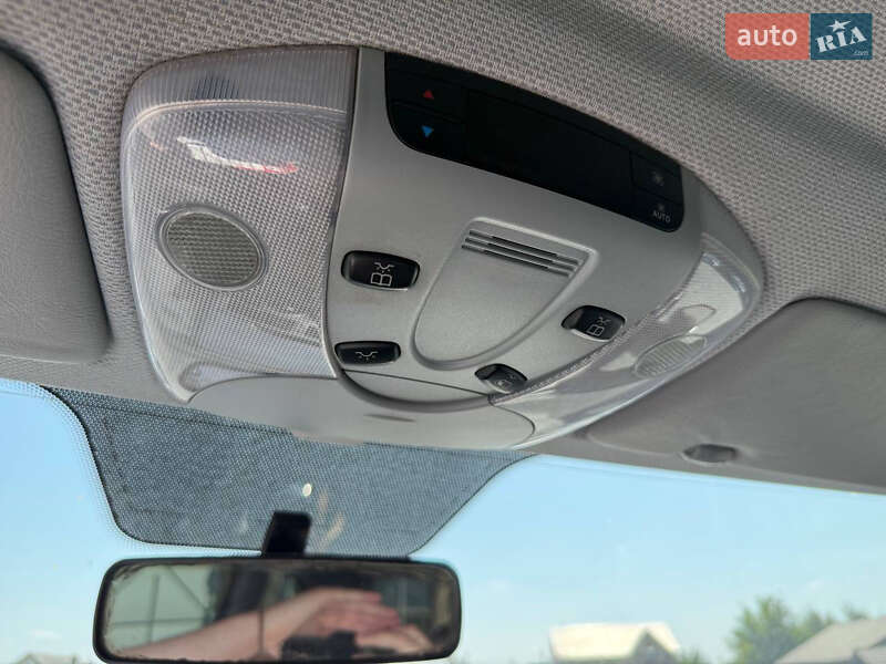 Mercedes-Benz Vito 2012