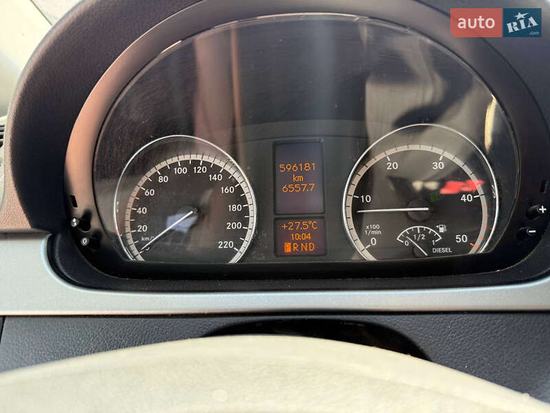 Mercedes-Benz Vito 2012