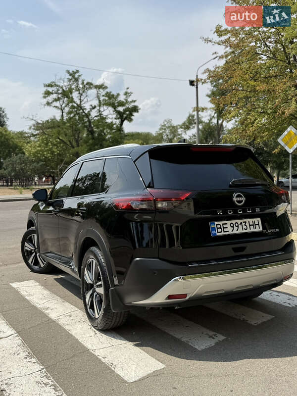 Nissan Rogue 2023