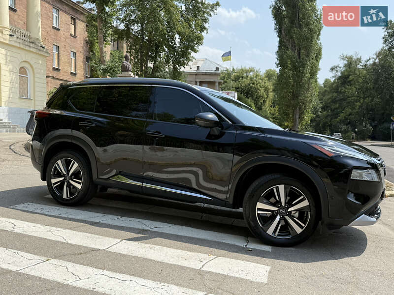 Nissan Rogue 2023