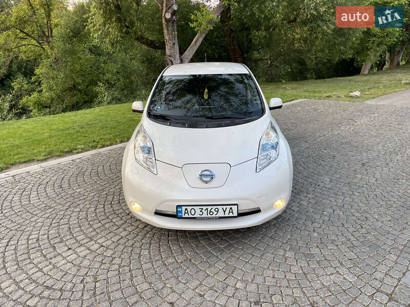 Nissan Leaf 2014