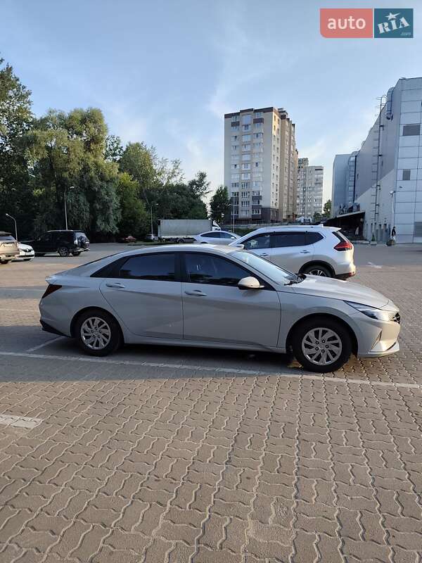 Hyundai-9