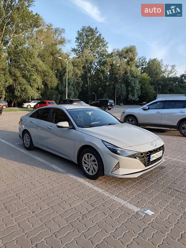 Hyundai-8