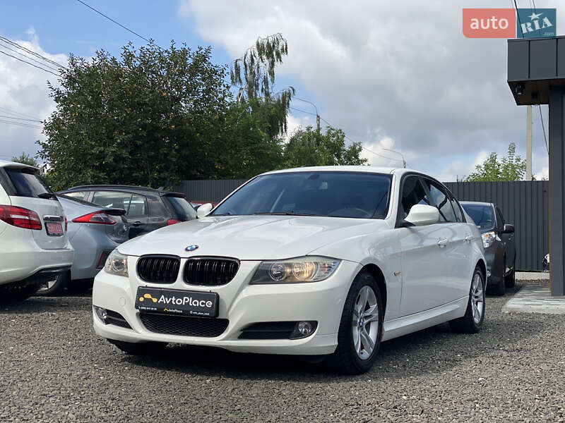 BMW 3 Series 2009