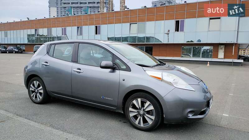 Nissan Leaf 2015