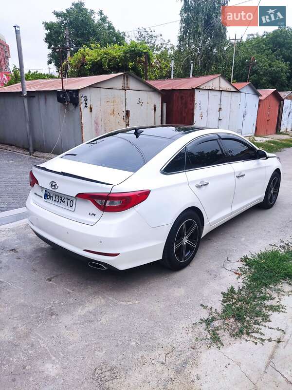 Hyundai Sonata 2015